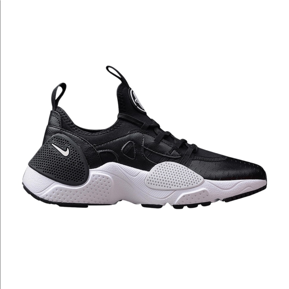 Nike E.D.G.E Huarache
